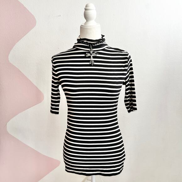Black Striped Turtleneck Top Minimalist Y2K Grunge Retro 2000s Medium - Picture 1 of 6